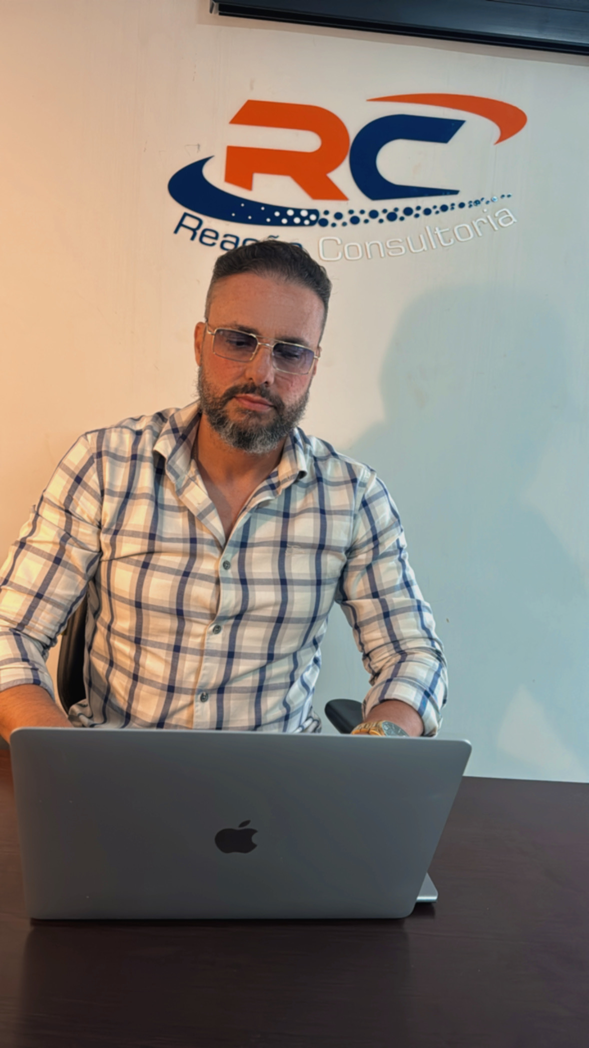 Ademir — CEO e Fundador da Reação Consultoria